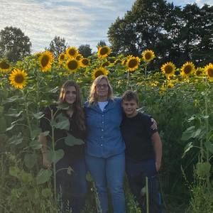 Meet your Posher, Pam